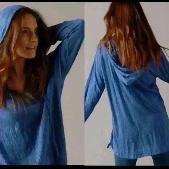 Agnes and Dora oversized Blue lightweight Hoodie - Picture 2 of 4